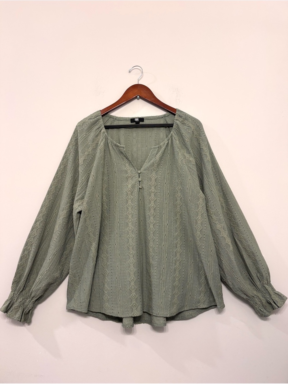 Frye Textured‎ Long Sleeve Peasant Blouse Boho Western Eyelet Sage Green Sz XXL